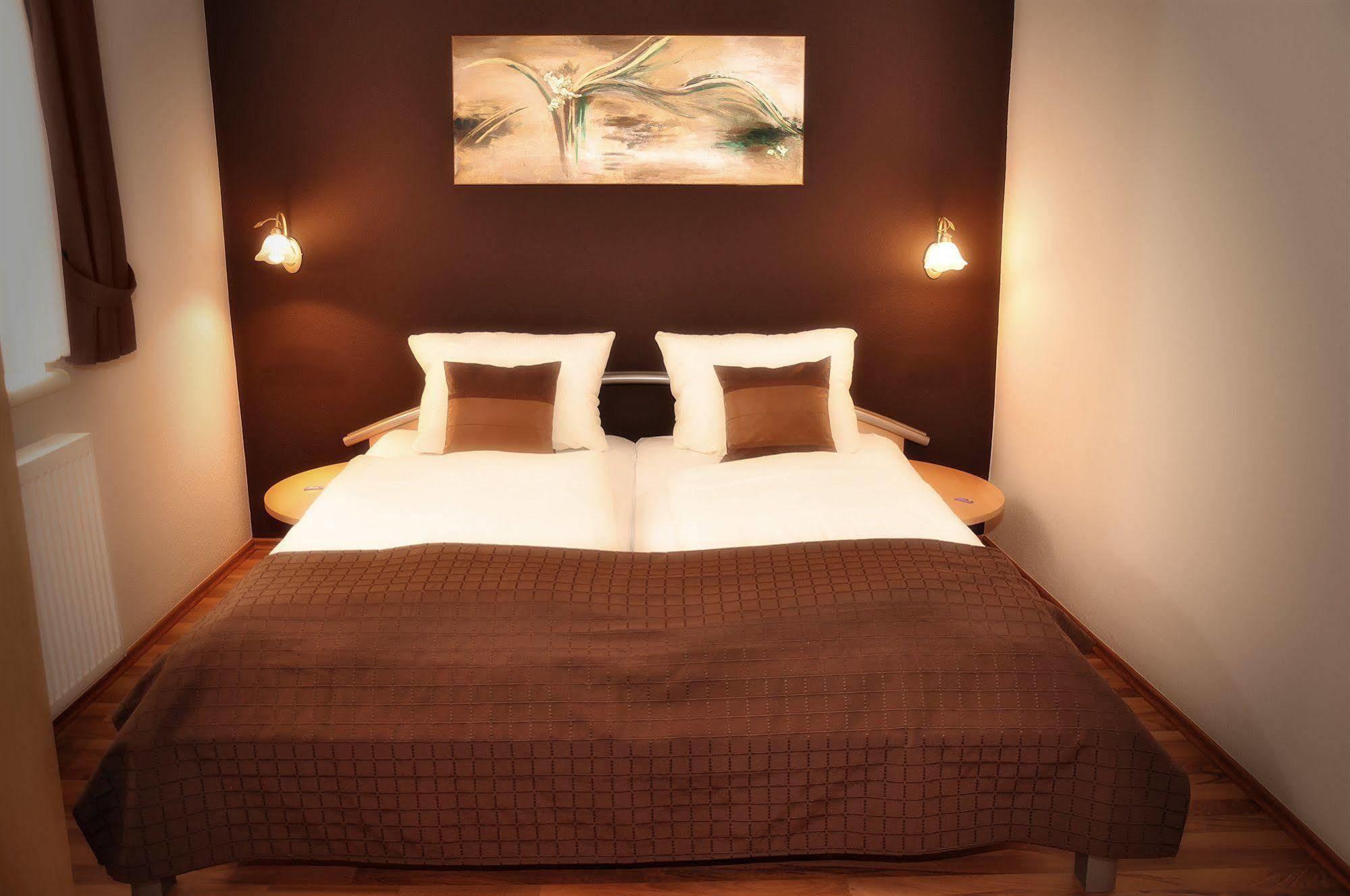 Apartmenthotel New Angela Бад-Киссинген Экстерьер фото