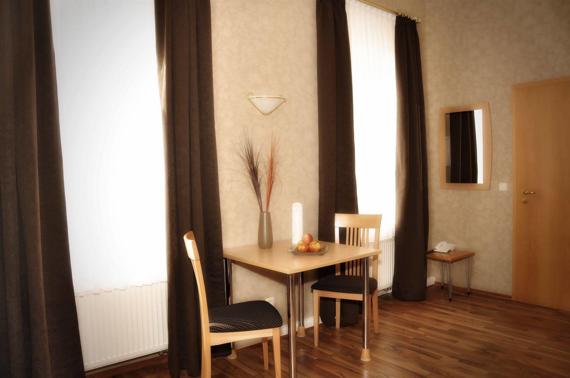 Apartmenthotel New Angela Бад-Киссинген Экстерьер фото