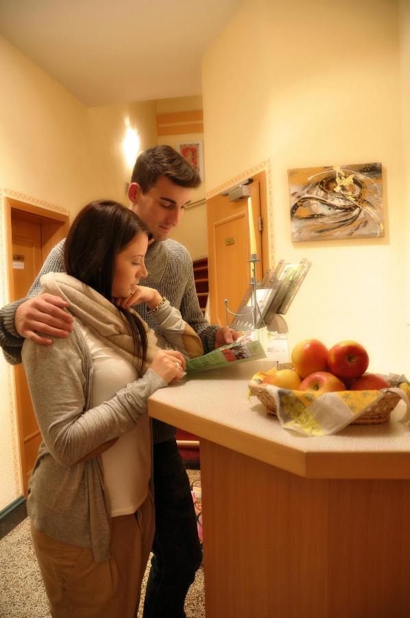 Apartmenthotel New Angela Бад-Киссинген Номер фото